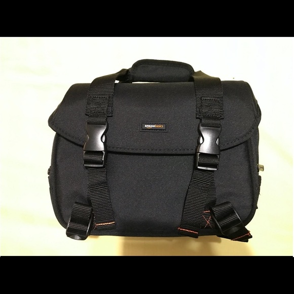 BRAND NEW/IN PACKAGING Amazon Med DSLR Camera Bag - Picture 1 of 5